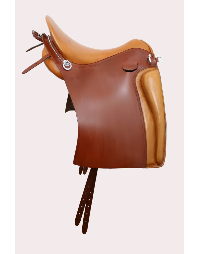 RELVAS CLS V2 Saddle